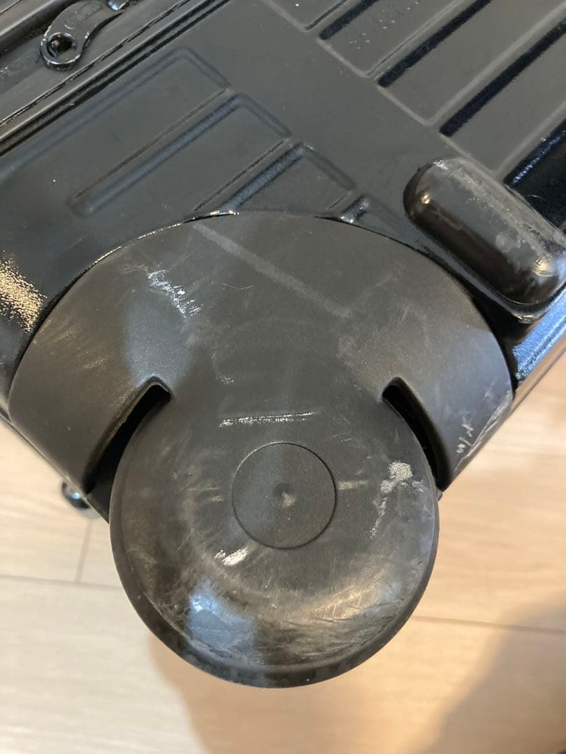 RIMOWA SALSA 初期モデル Mサイズ 60L 2輪 黒 リモワ - メルカリ