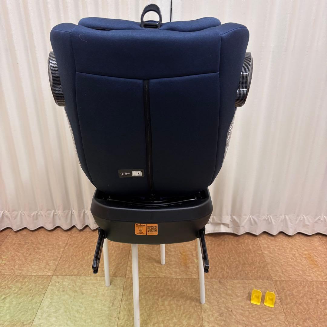 クリーニング済　☆美品☆　ネビオ　ターンピット　ISOFIX　ネイビー　回転可能