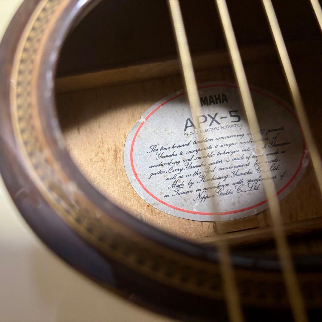 美品【トランスギター】YAMAHA APX5 トップ単板（値下げ中） - メルカリ