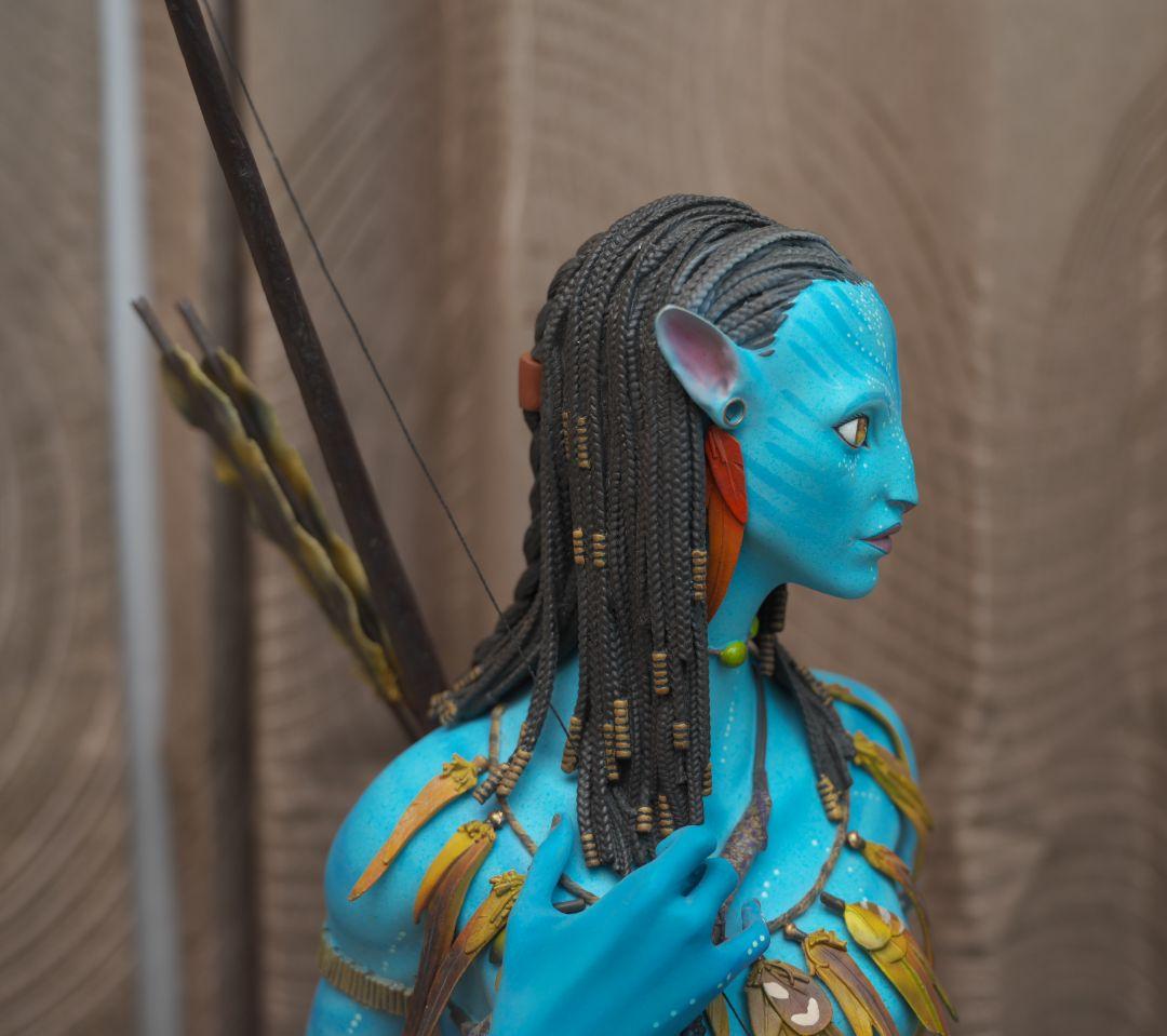 サイドショー　アバター ネイティリ レジェンダリースケール　フィギュア