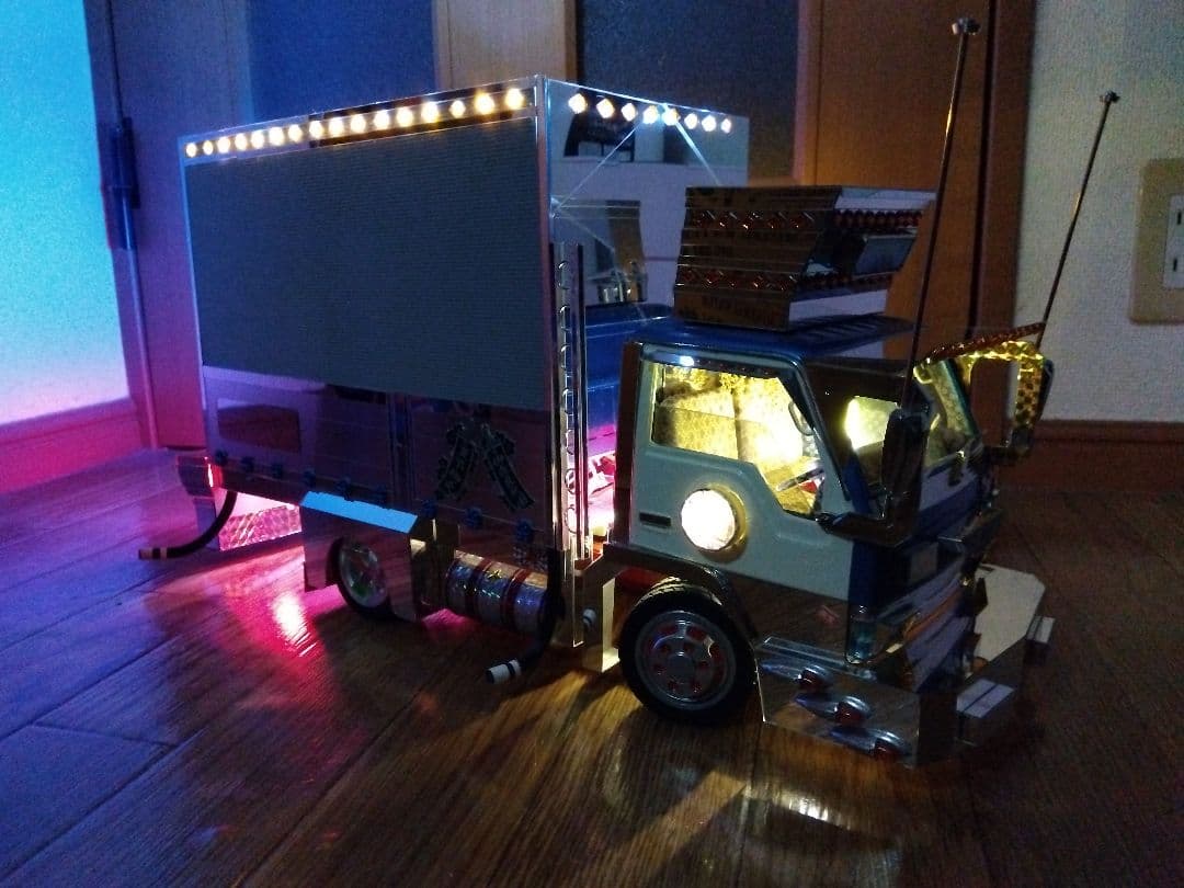 ムネトラ模型〜カクキャンター2トン〜箱仕様〜