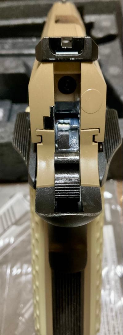 東京マルイデザートウォリアー4.3 (タクティカルライト&レーザーポインター付)