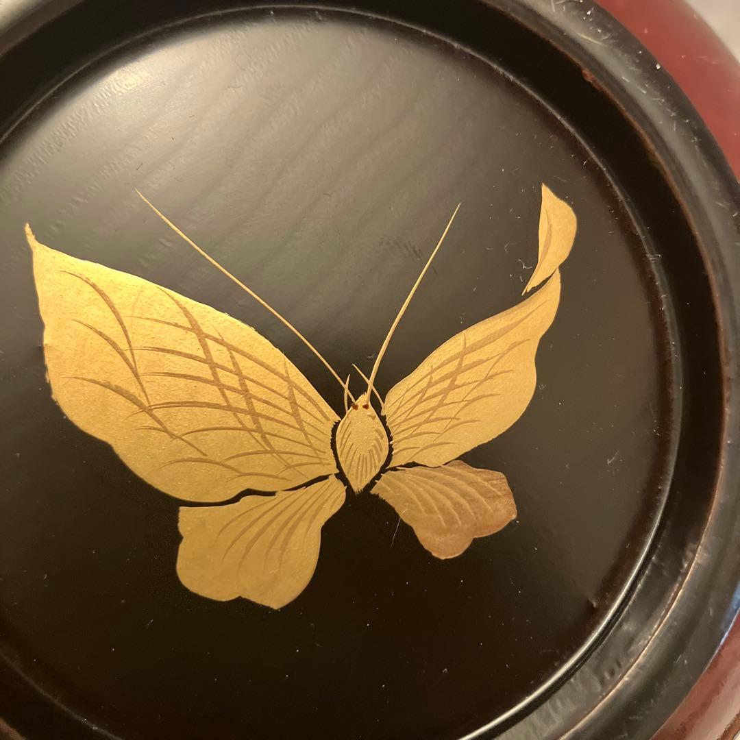 ユリコ様アンティーク明治 金彩の蝶々や牡丹の花が美し過ぎる木製