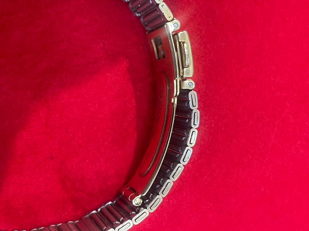 ビンテージSEIKO クォーツ 腕時計 スクエア型クラシカルデザイン