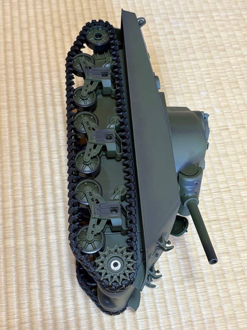 M4A3 SHERMAN 105 ラジコン戦車 1:16 ヘンロン