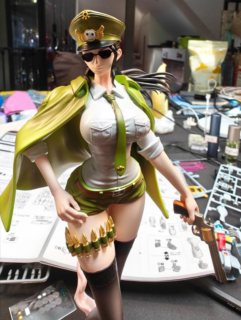 ONE PIECE ニコ・ロビン 樹脂 彫刻 フィギュア