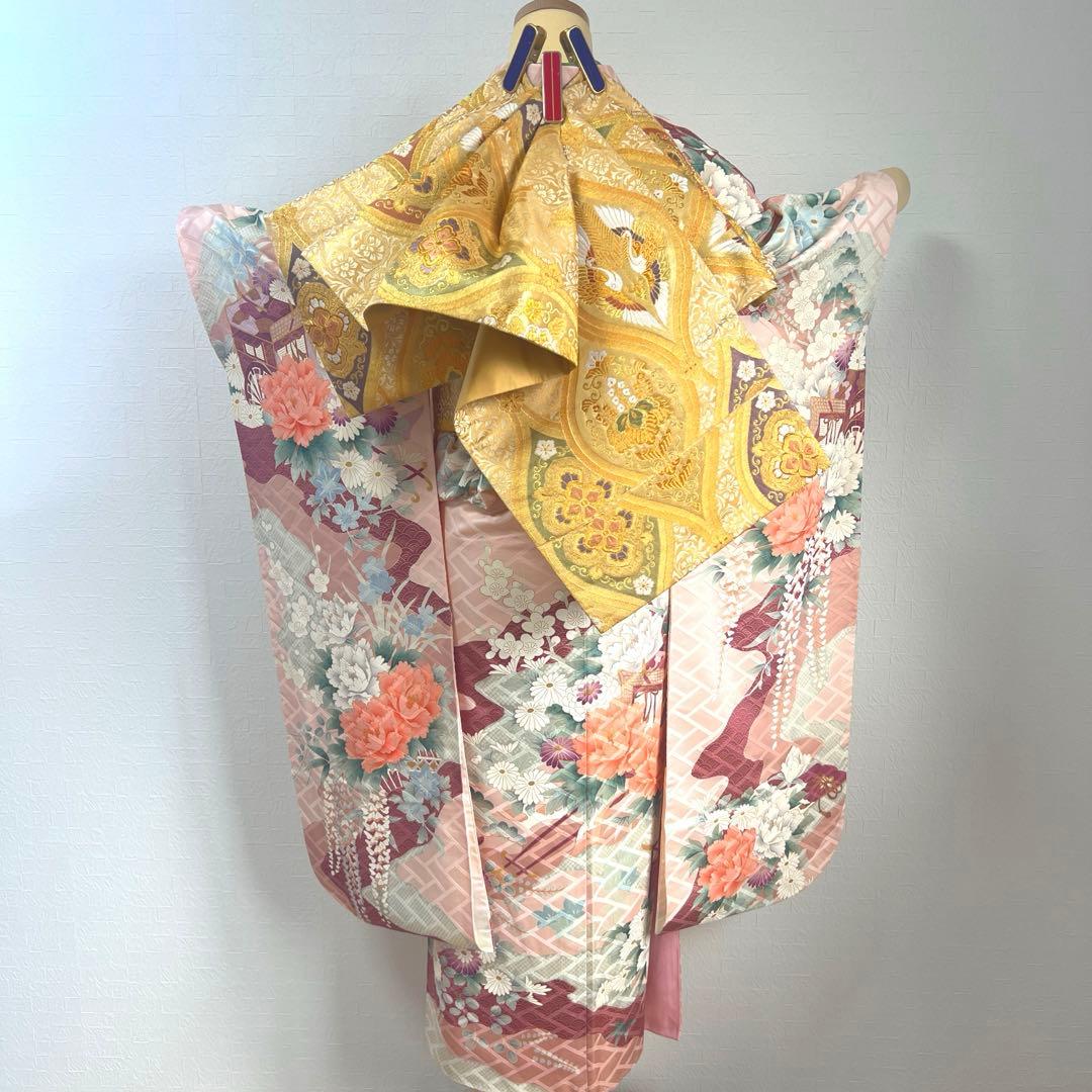 481 振袖フルセット 正絹 薄ピンク 薄桃 金彩 華やか 御所車 藤 牡丹 梅