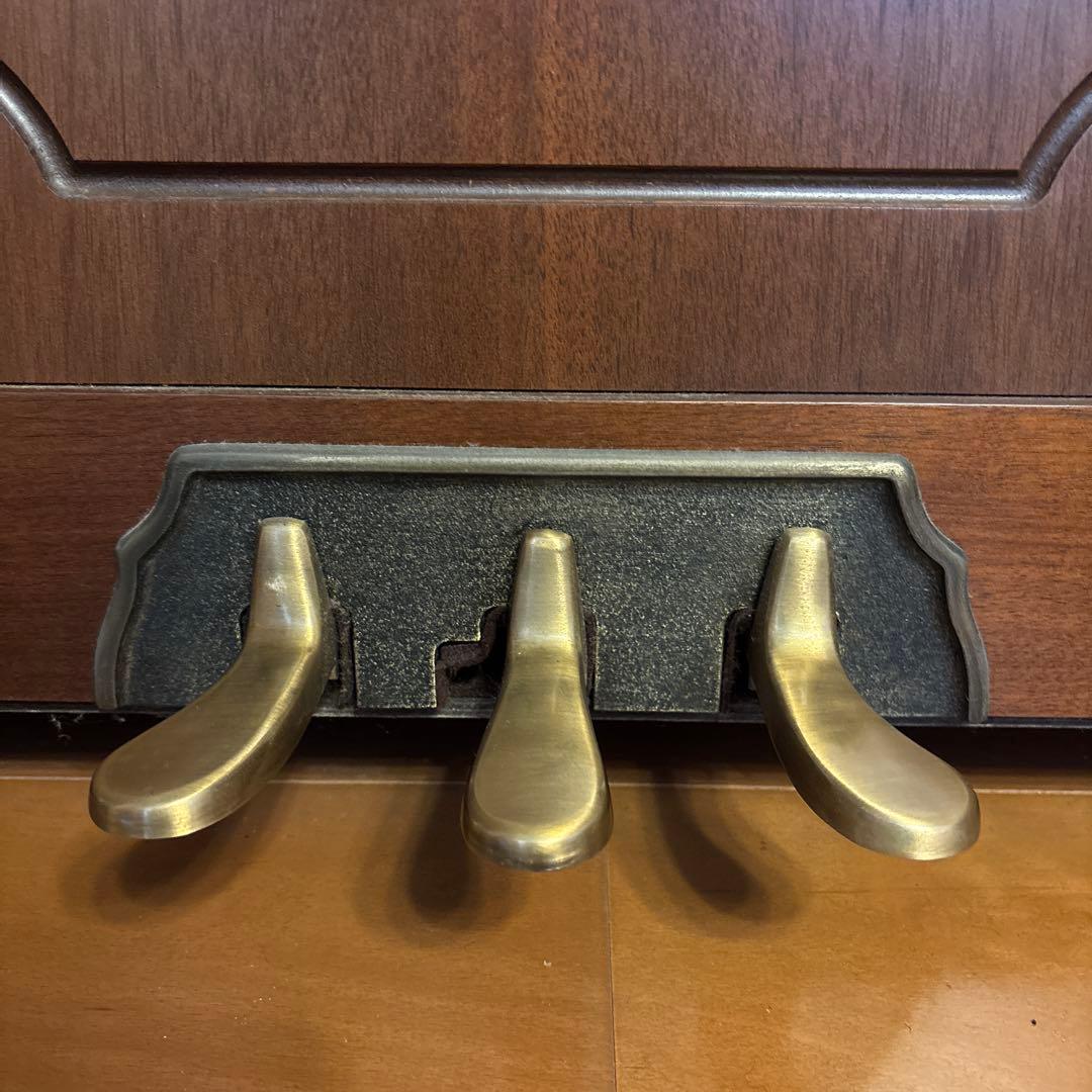 R.7年11月調律・整調済】 KAWAI ピアノKL-62WI 椅子他付属品