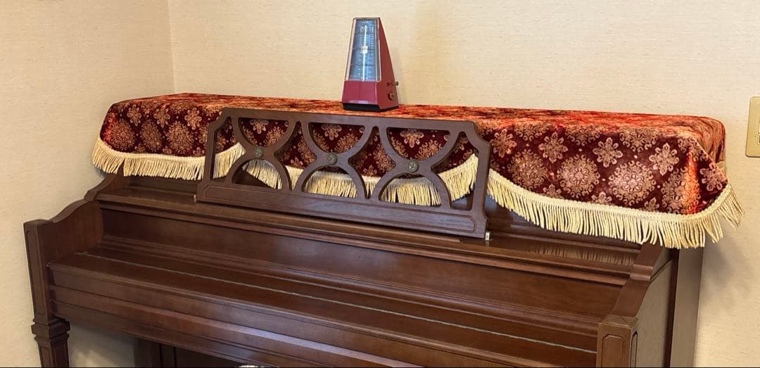 R.7年11月調律・整調済】 KAWAI ピアノKL-62WI 椅子他付属品