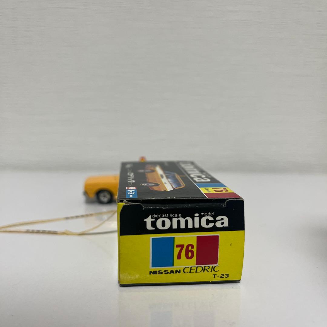 黒箱トミカ76 1/65 NISSAN CEDRIC イエロー