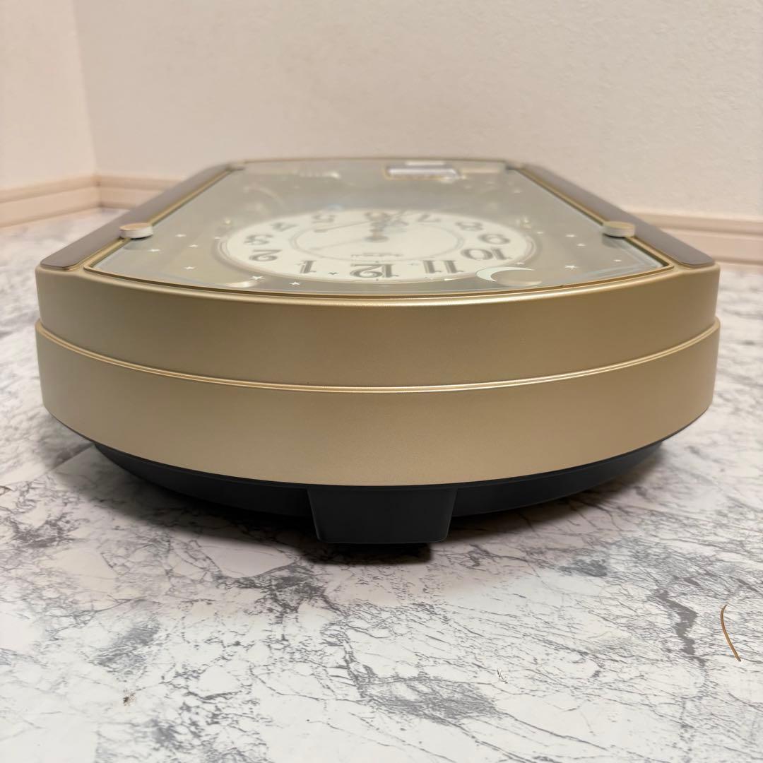 新品✨シチズン　スモールワールドウォッチ　18曲収録　電波時計　カラクリ時計