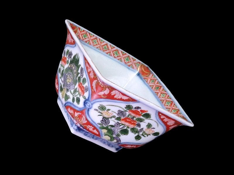 大聖寺伊万里 金襴手 牡丹に岩 獅子に牡丹の図 四方角向付 B335AS-CVg