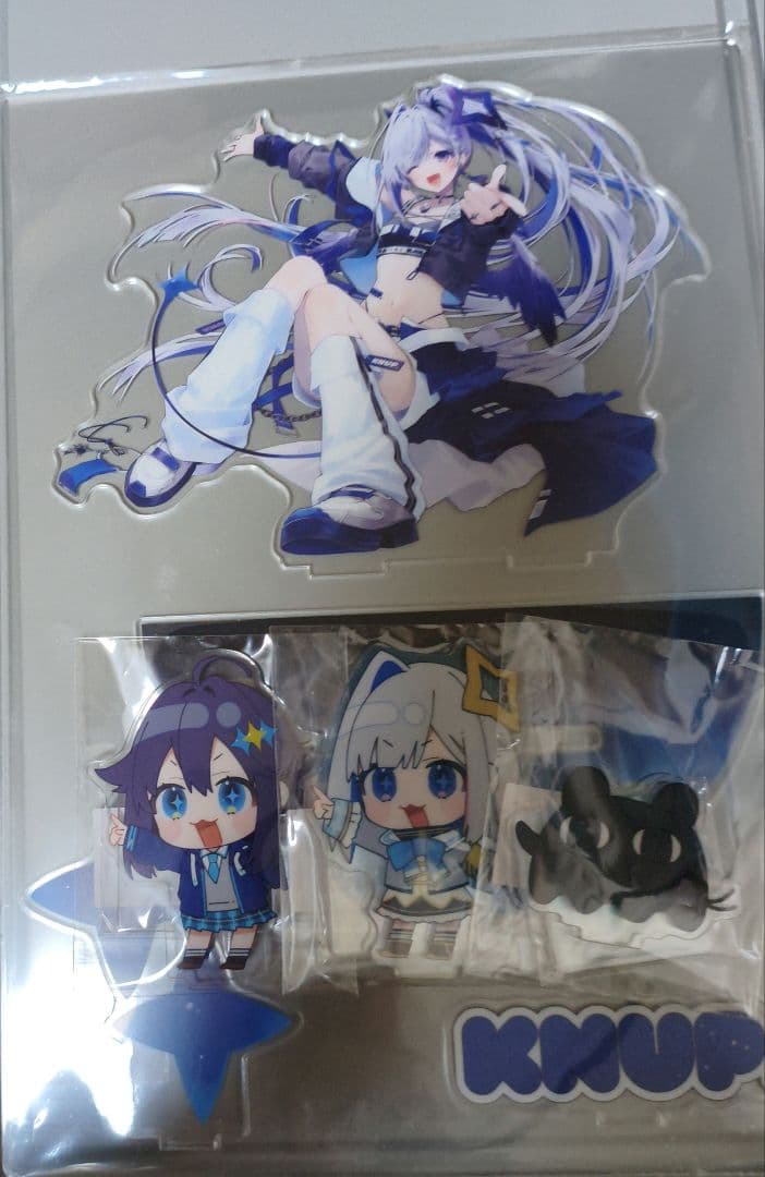 C107 おしおしお 天音かなた アクリルジオラマ ミニアクリルスタンド