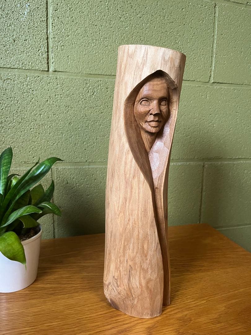 アイヌ木彫りの女性像 アイヌメノコ 高橋英双 一刀彫 美術 工芸 民芸