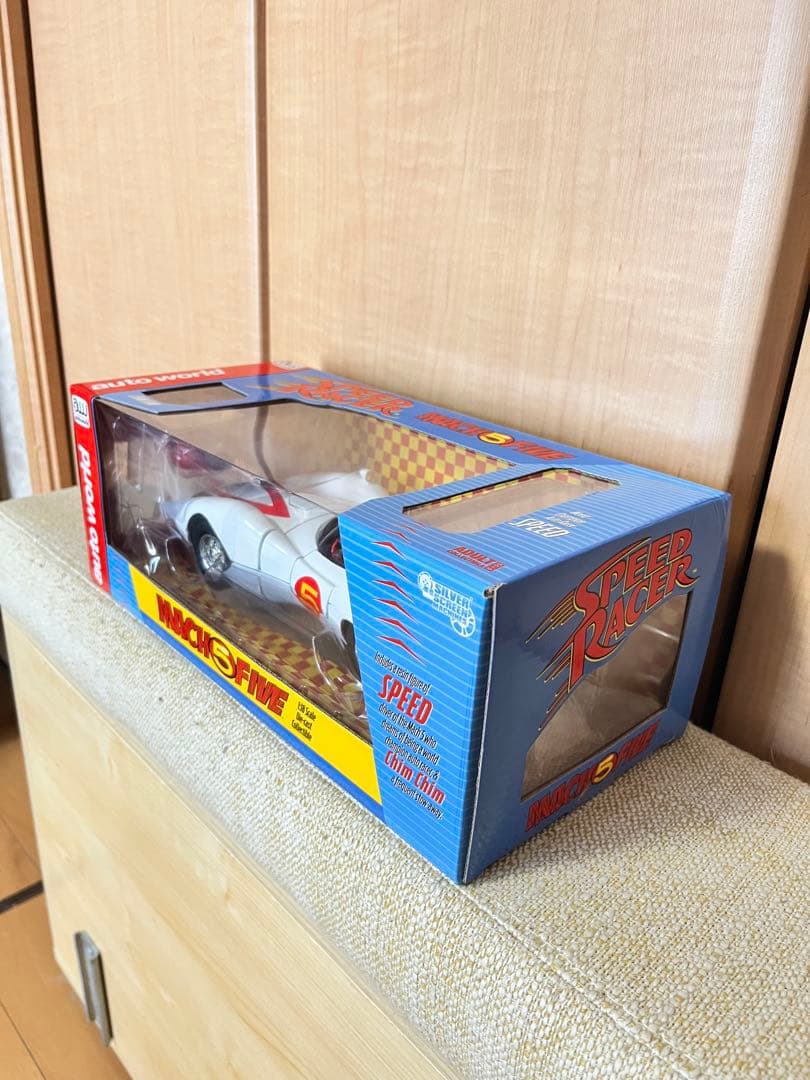 新品未開封　AUTO WORLD 1/18 マッハ号　ギミック多数