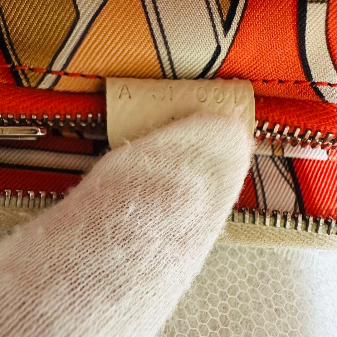 エルメス　アザップ　 シルクインコンパクト　ホワイトケース