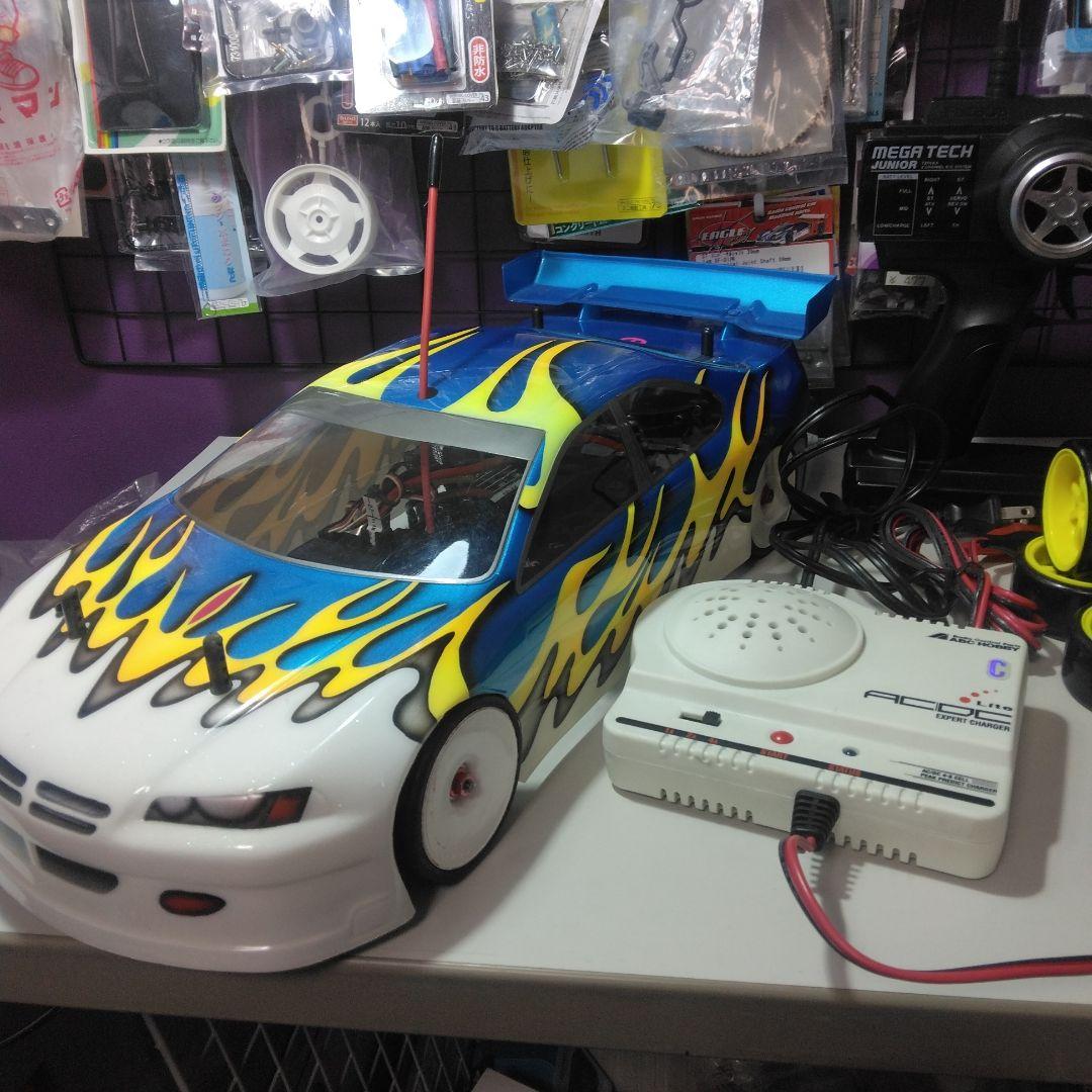ホビーラジコンカー 青と黄色の炎模様(プロポ、フルセット旧車 - メルカリ