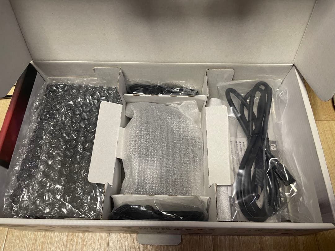 動作確認済み　Nintendo Switch グレー　付属品完備