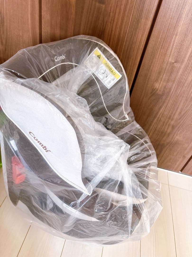 コンビ チャイルドシート combi ネルーム Lite 新生児対応