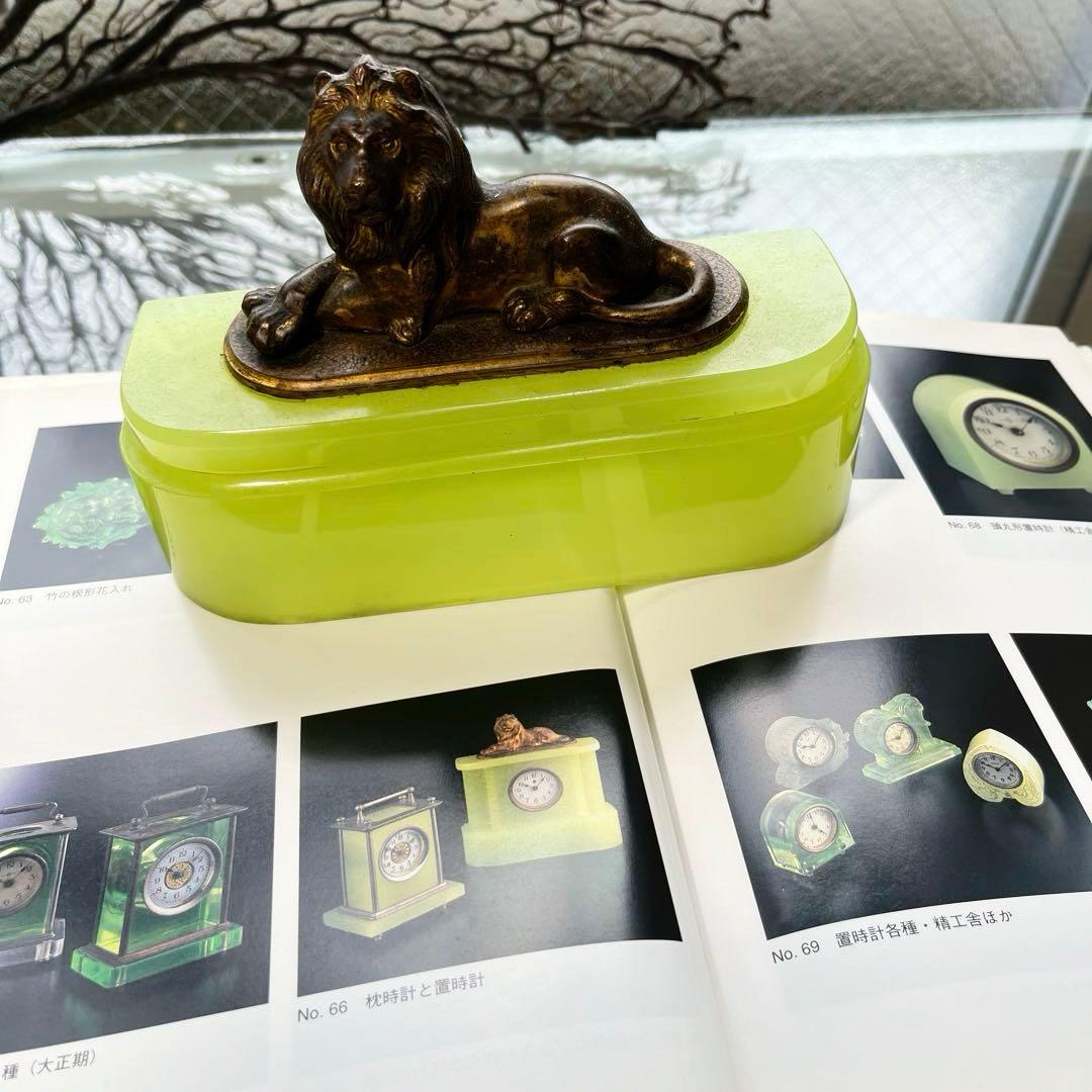 骨董時代ガラス希少練りガラスモニュメントライオン置き物ウランガラス