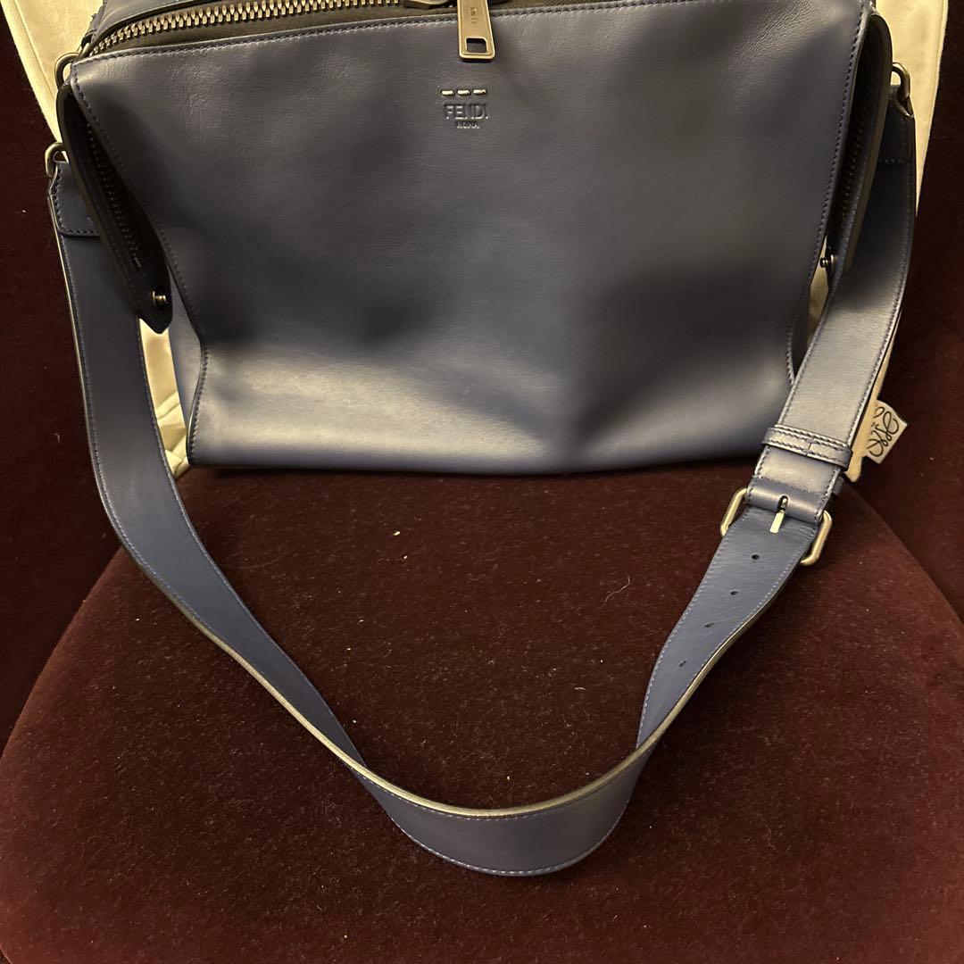 【新年価格】FENDI ネイビー ビジネスバッグ