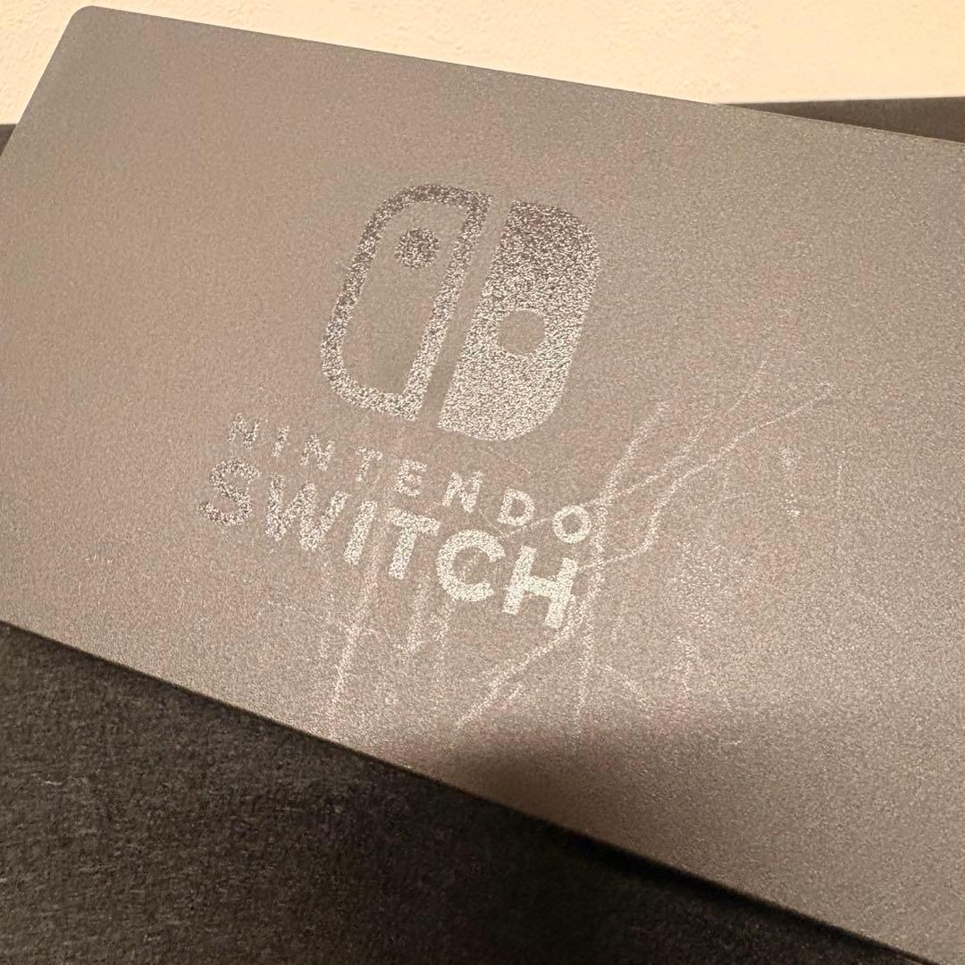 Nintendo Switch 本体 純正ケース ニンテンドースイッチ