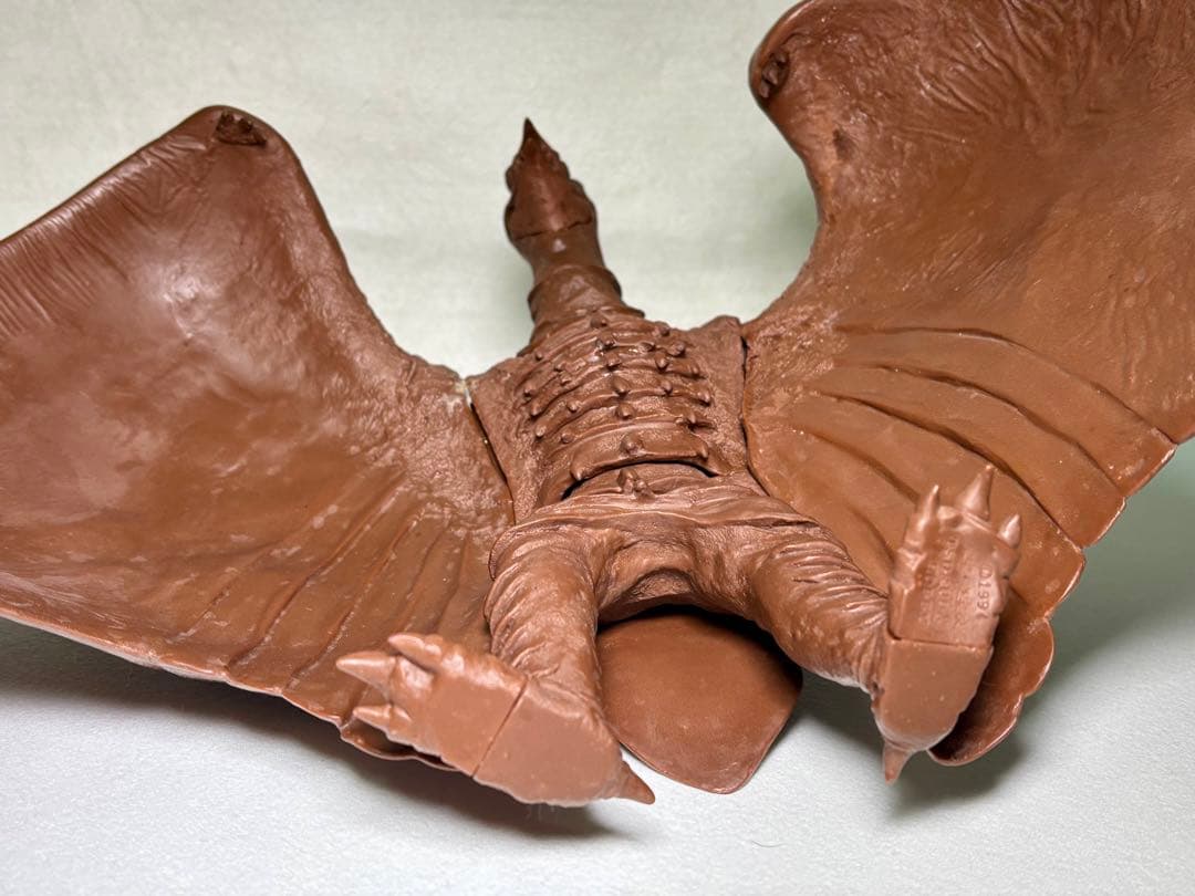 ツクダホビー 空の大怪獣ラドン1956 1/160 ソフビキット - メルカリ