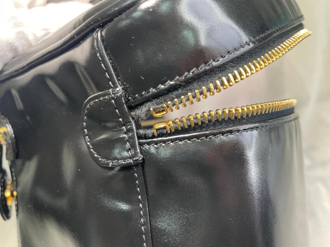 瑠衣　CHANEL バニティ　バッグ　化粧ポーチ　レザー　小物ポーチ134