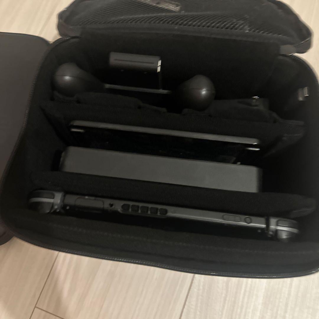 Nintendo Switch グレー本体　ケース付き