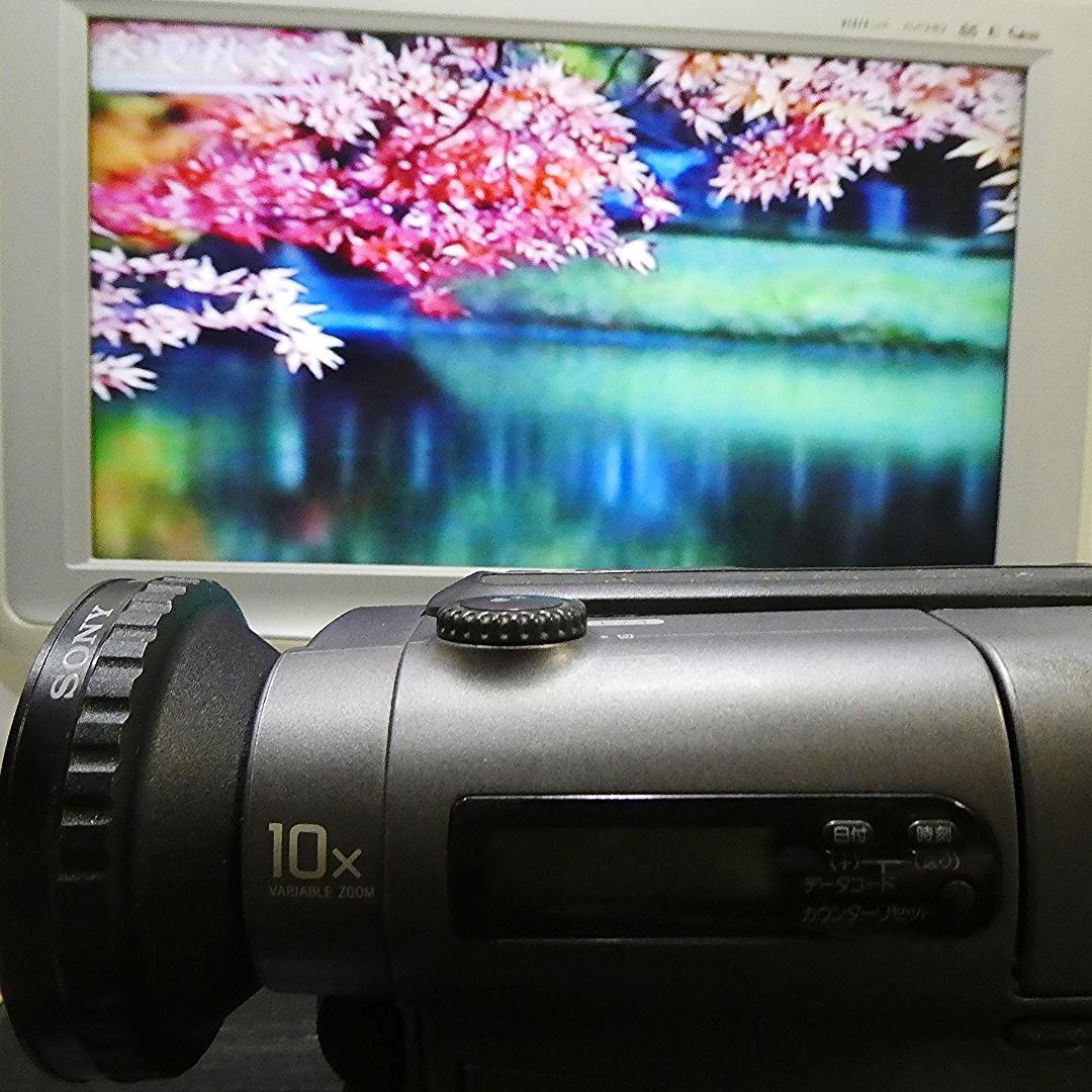 美品・動作良好 Hi8ソニー CCD-TR3　8ミリビデオカメラ DVD化に最適