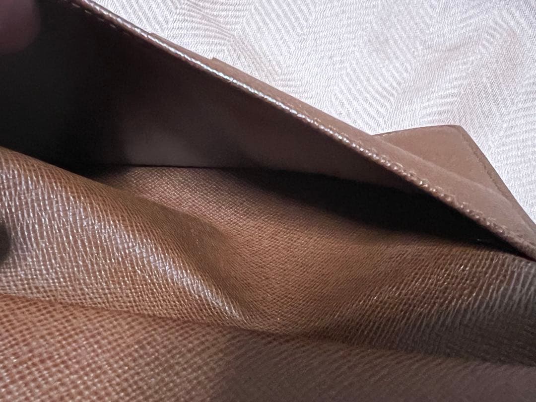 ルイヴィトン　三つ折り財布　モノグラム　ポルトトレゾール M61202