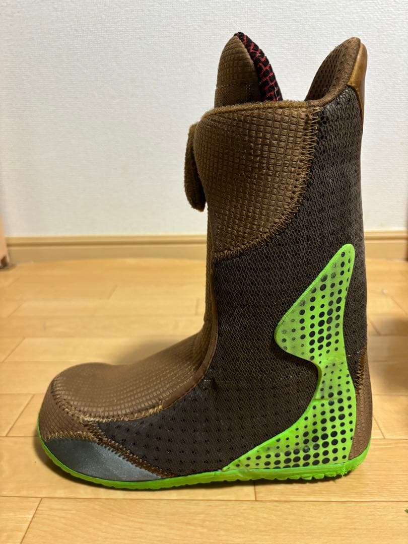 Burton アイオン　レザー