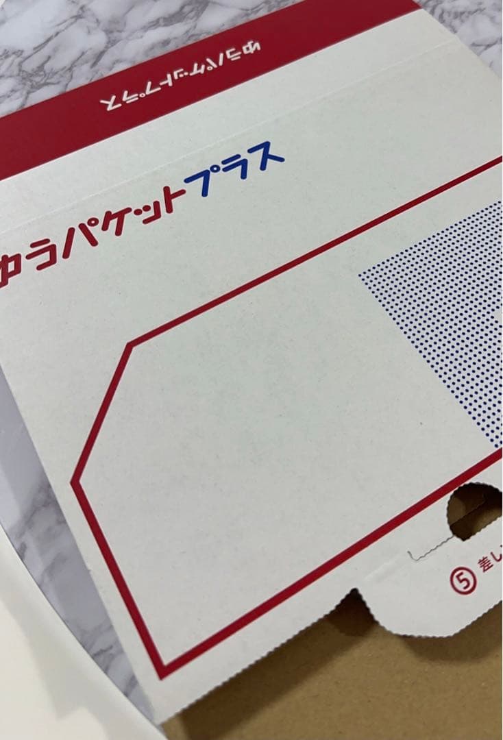 大阪関西万博　アメリカ館　スパーク　キーホルダー