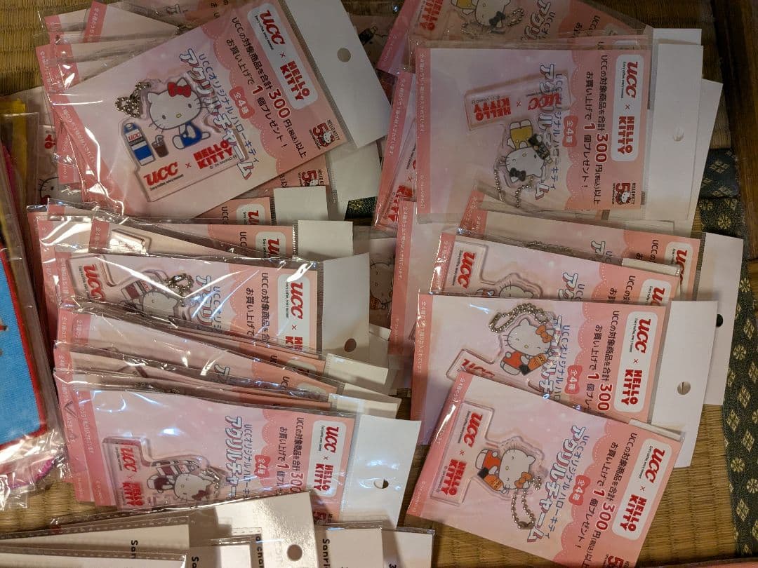 ご当地キティ　ナースキティ　ミニタオル 　企業コラボ　JRA　献血　大量約376