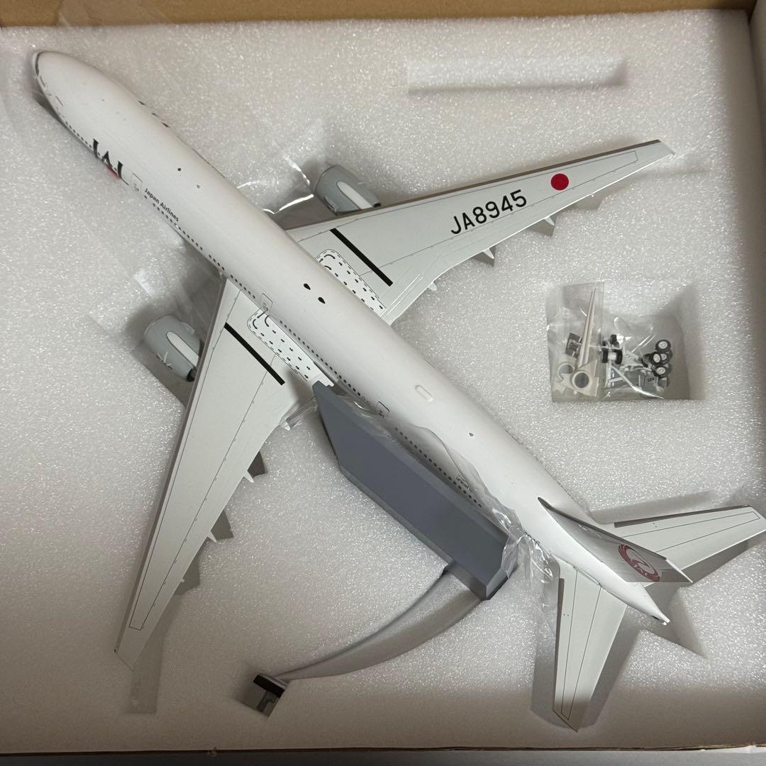 R*.様 B-Models JAL 日本航空 B777-300 JA8945 1