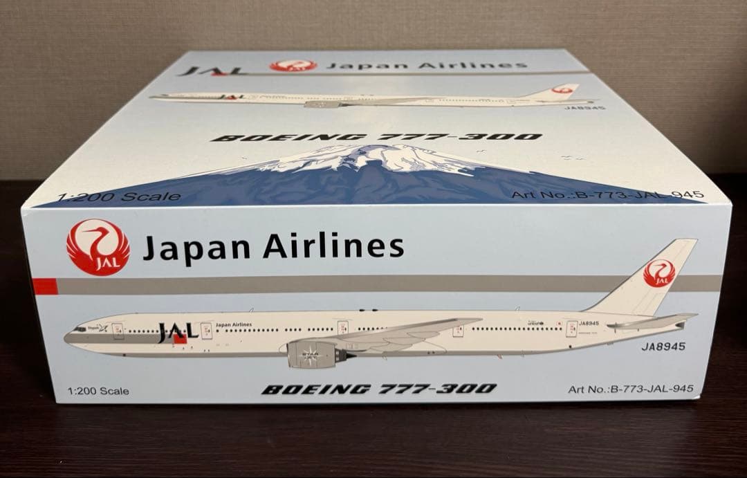 R*.様 B-Models JAL 日本航空 B777-300 JA8945 1