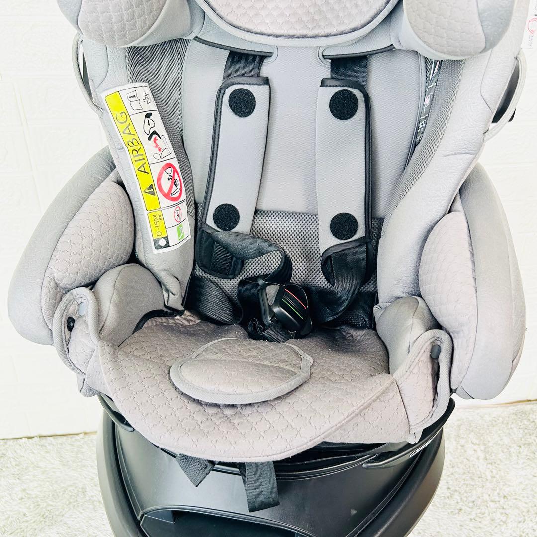 美品 アップリカ チャイルドシート フラディアグロウ ISOFIX プレミアム