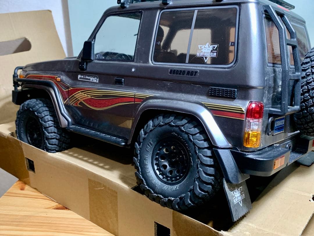 か*ん様 RGT 1/10スケール ロッククローラー