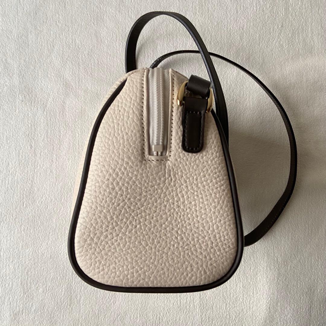 Kitamura キタムラ ショルダーバッグ レザー 本革 牛革 アイボリー