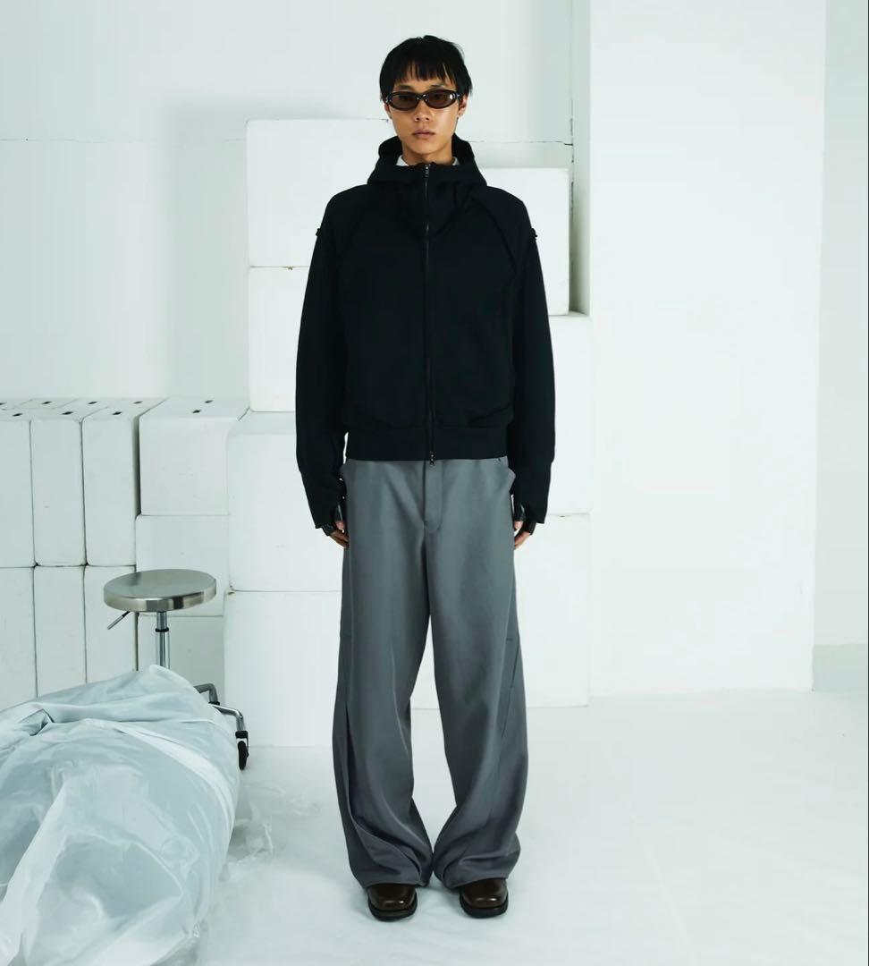 Sサイズ　STRONG 005 BROKEN HOODIE (BLACK)