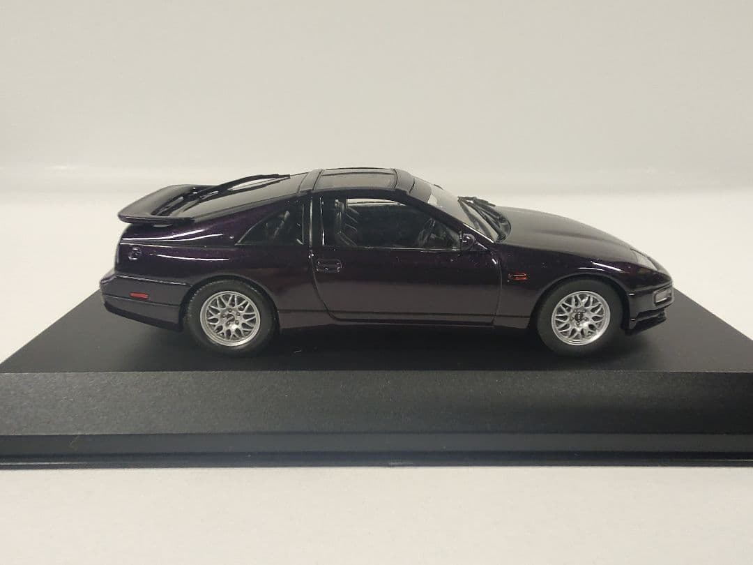 京商 1/43 フェアレディＺ Z32 ミッドナイトパープル ミニカー