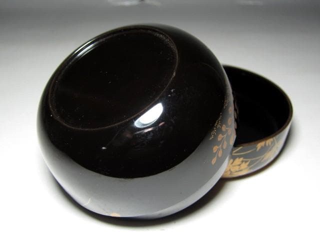 千家十職 塗師 中村宗哲 春草絵平棗 裏千家十四代 淡々斎花押 m172