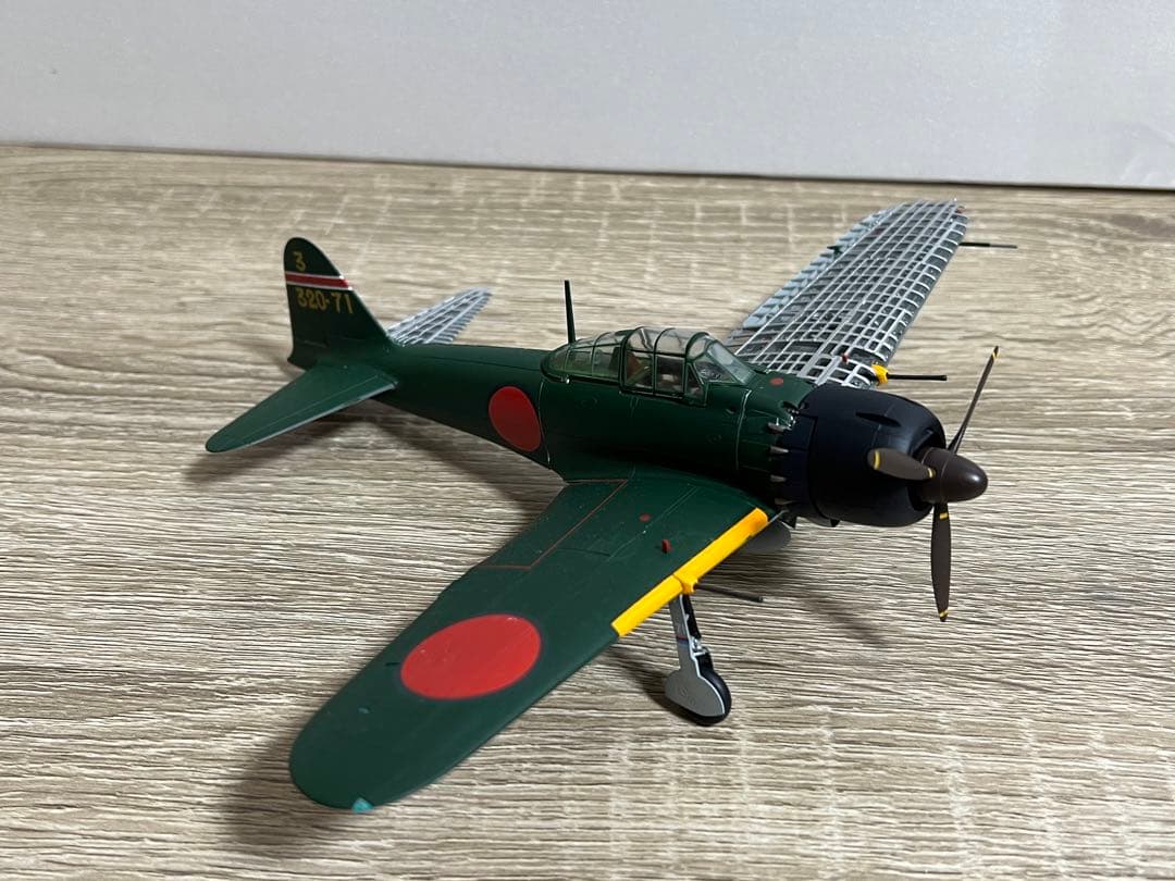 タカラトミー　連斬模型　1/48 零式艦上戦闘機52甲型 完成品