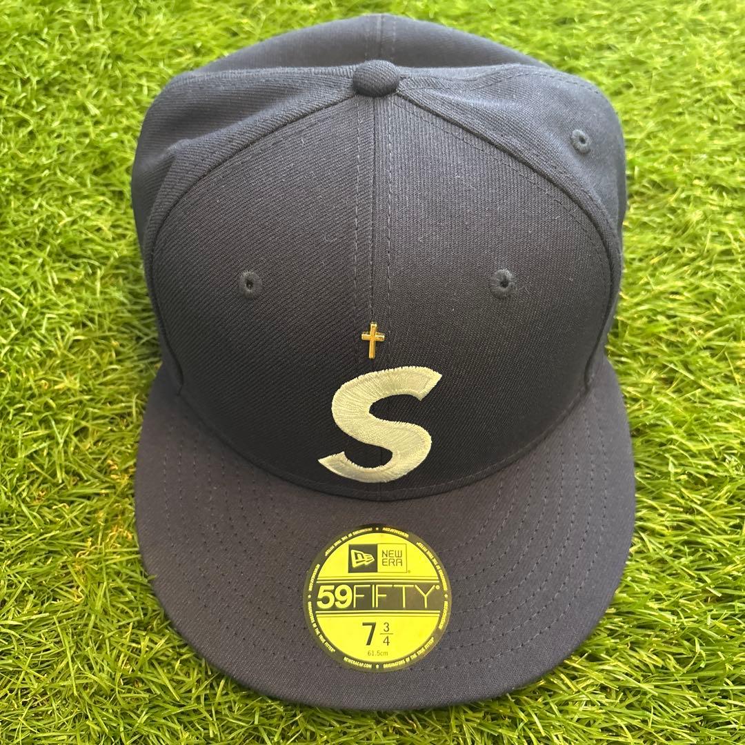 Supreme Gold Cross S Logo New Era®7 3/4