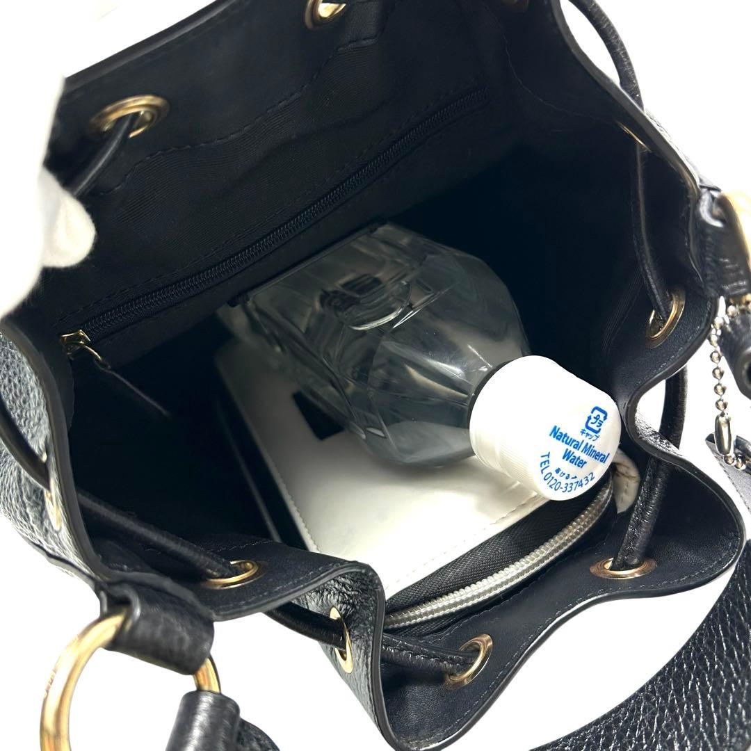 美品 COACH コーチ　デンプシー ドローストリング バケット バッグ　黒