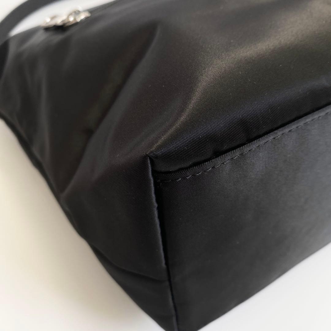 ラシット　軽量/シンプルショルダーバッグ【クラウズナイロン】