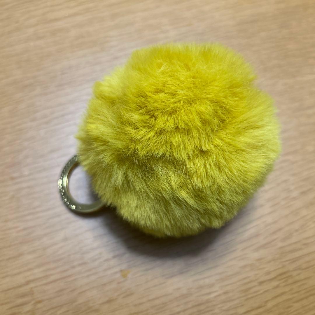 MAN WITH A MISSION マンウィズ 金の毛玉 キーホルダー - メルカリ