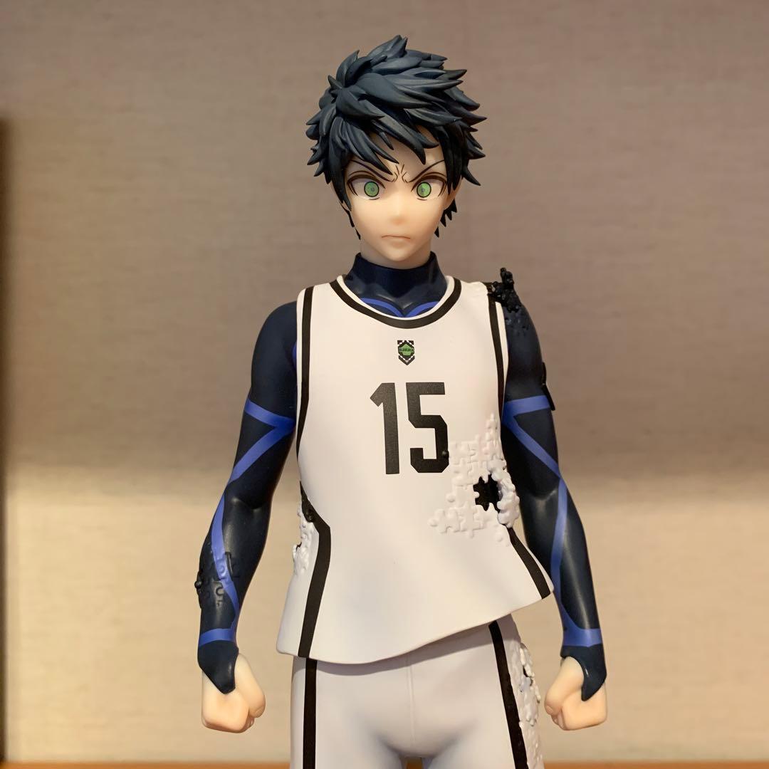 ブルーロック 潔 世一 1/7スケールフィギュア - メルカリ