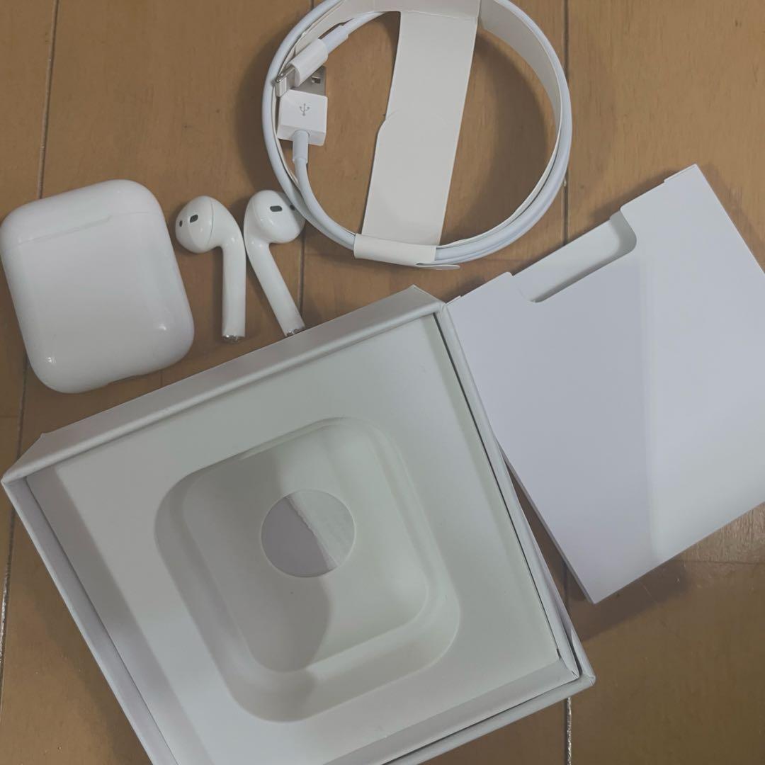 Amazon.co.jp: Apple AirPods(第2世代) : 家電＆カメラ AirPods本体