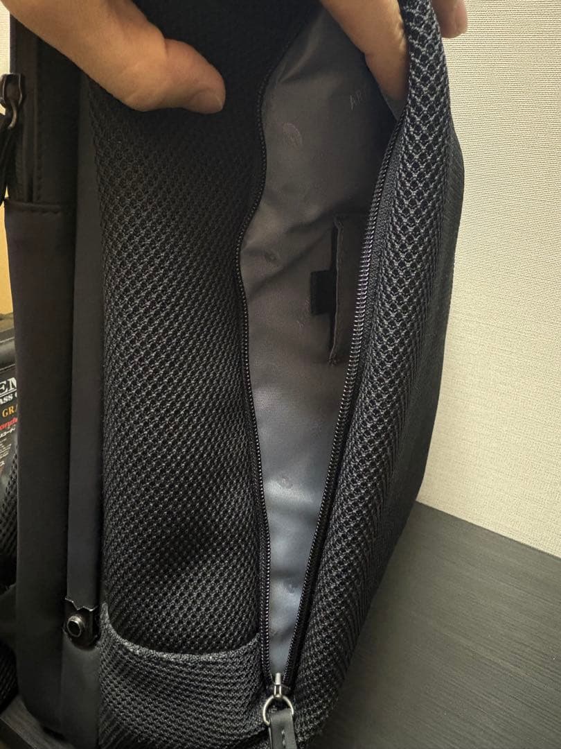 ARTPHERE Tondo バッグパック L ブラック